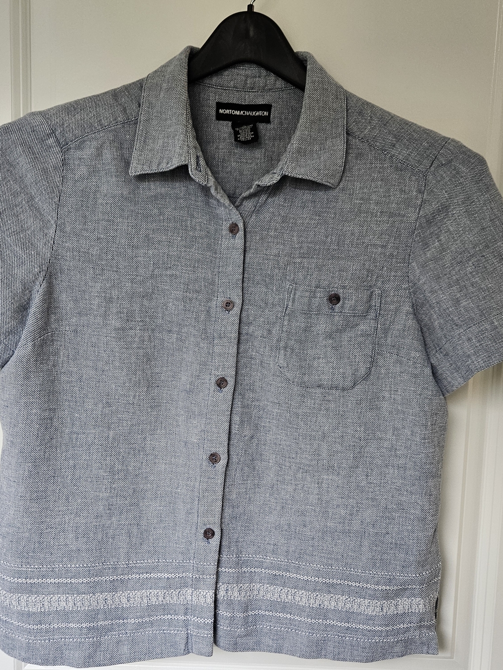 Norton McNaughton Light Gray Short-Sleeve Button Front Blouse